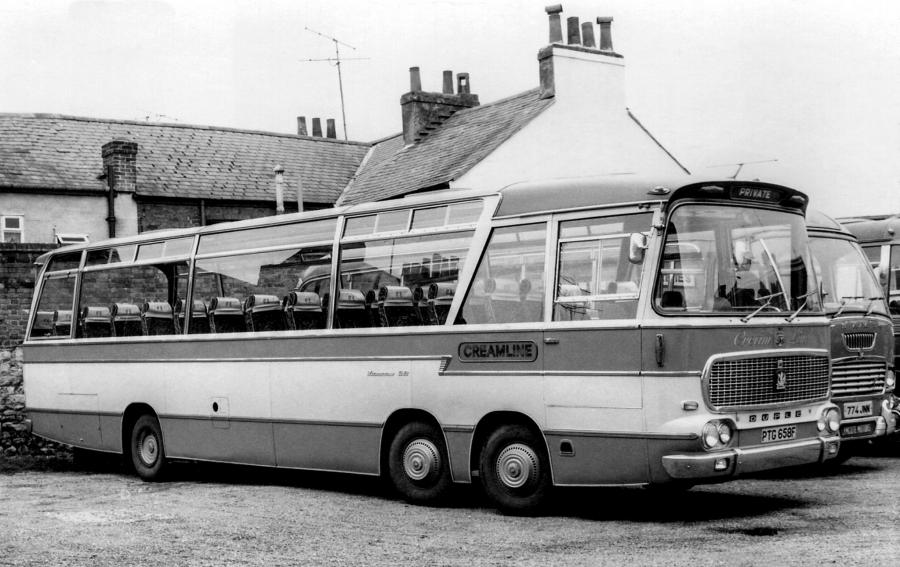 Bedford VAL70 Duple Viceroy 38 (C52F) '1968